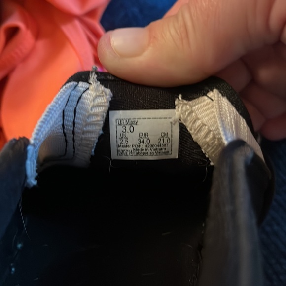 Little Girls Size 3 Vans multi colored - Picture 6 of 6